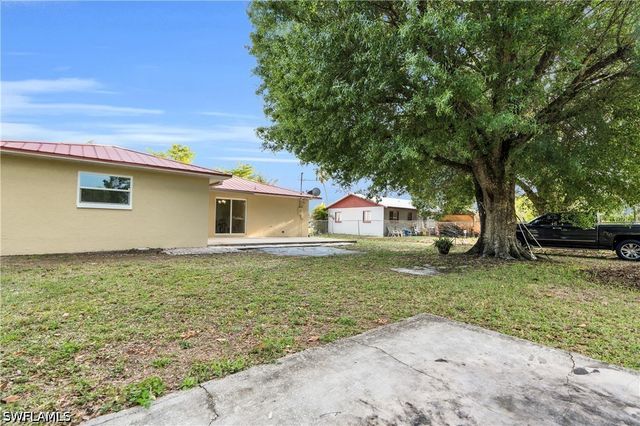13426 1st ST, Fort Myers, FL 33905