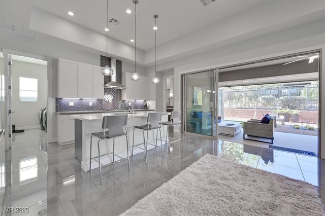 6703 Titanium Crest Street, Las Vegas, NV 89148