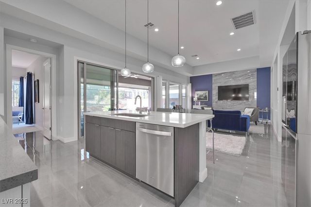 6703 Titanium Crest Street, Las Vegas, NV 89148