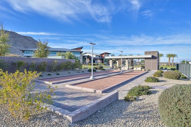 6703 Titanium Crest Street, Las Vegas, NV 89148