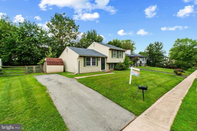 1312 HILLCREST DR, Frederick, MD 21703