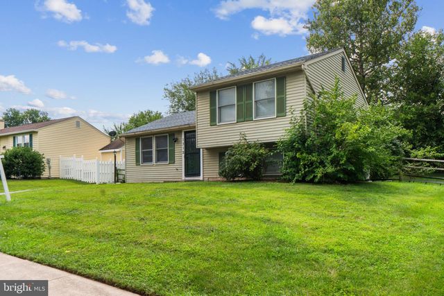 1312 HILLCREST DR, Frederick, MD 21703