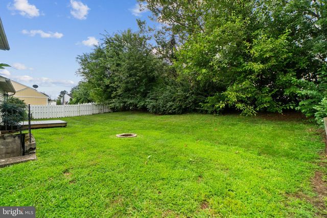 1312 HILLCREST DR, Frederick, MD 21703
