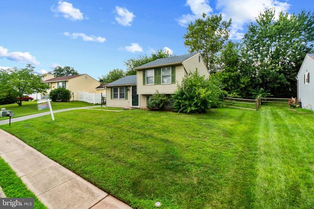 1312 HILLCREST DR, Frederick, MD 21703
