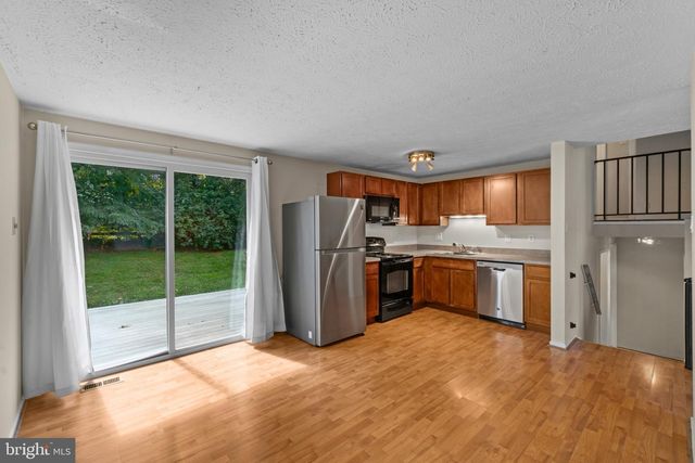 1312 HILLCREST DR, Frederick, MD 21703