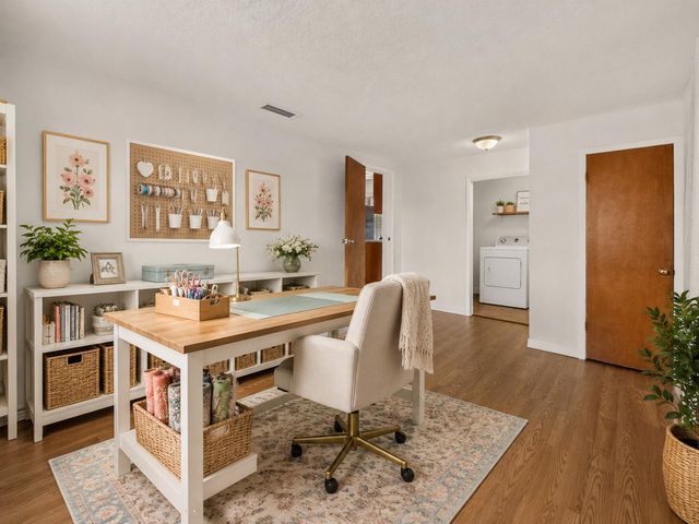 341 60th Street NW, Albuquerque, NM 87105