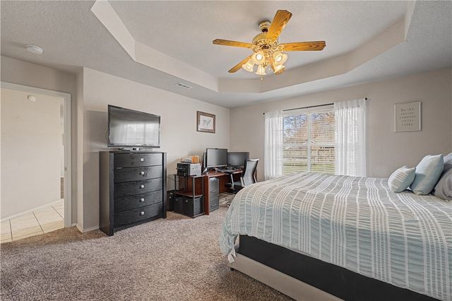 46 W Briarmeadow Street, Farmington, AR 72730