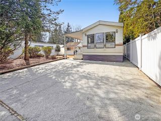 5001 Bay Road #E27, Blaine, WA 98230