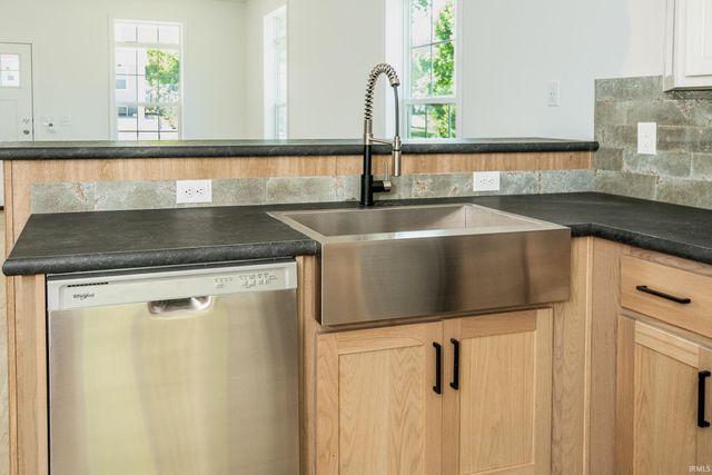 2517 S Banta Avenue, Bloomington, IN 47403