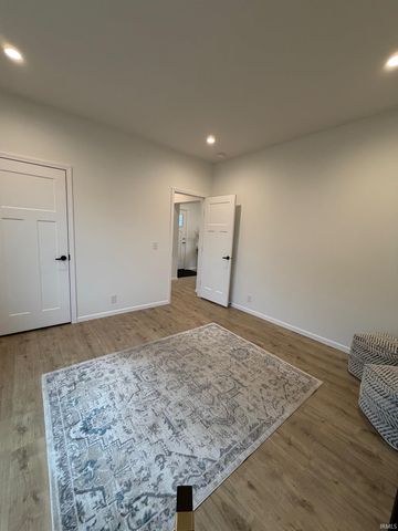 2517 S Banta Avenue, Bloomington, IN 47403