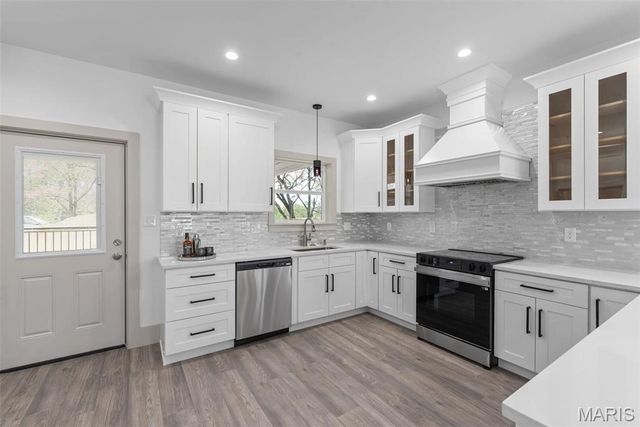 1224 Kraft Street, St Louis, MO 63139