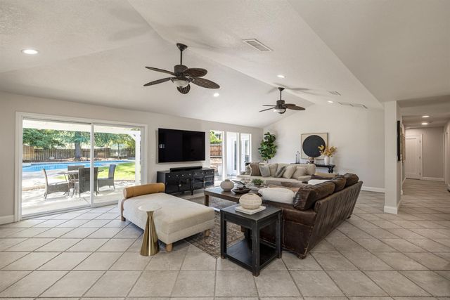 2815 Tam O Shanter Dr, El Dorado Hills, CA 95762