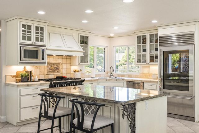 2815 Tam O Shanter Dr, El Dorado Hills, CA 95762