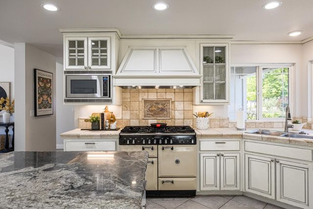 2815 Tam O Shanter Dr, El Dorado Hills, CA 95762