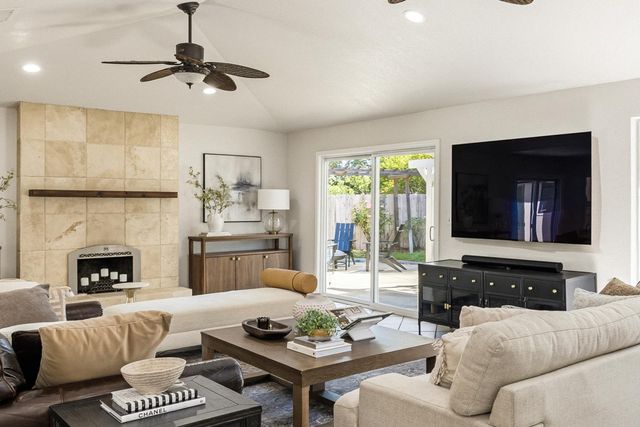 2815 Tam O Shanter Dr, El Dorado Hills, CA 95762