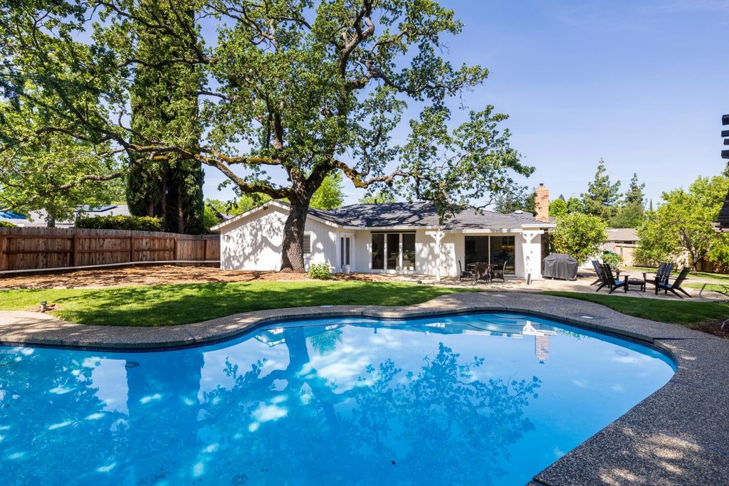 2815 Tam O Shanter Dr, El Dorado Hills, CA 95762