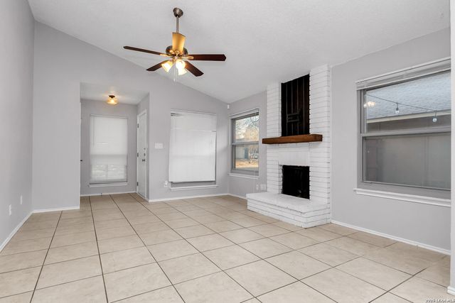 12043 Stoney, San Antonio, TX 78247