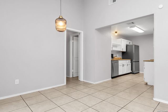 12043 Stoney, San Antonio, TX 78247