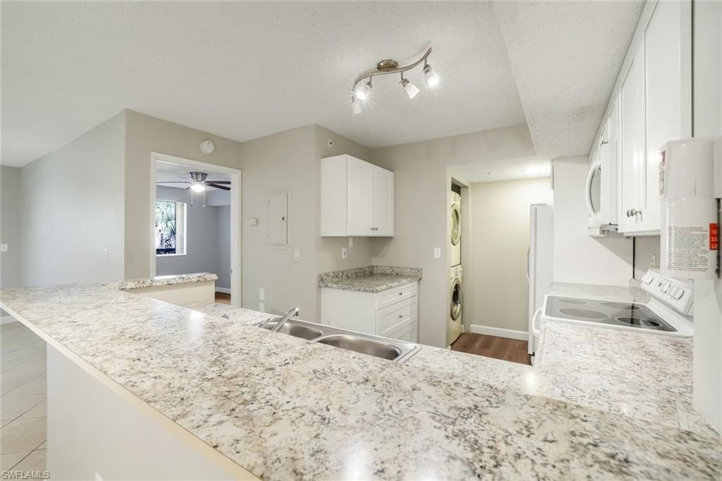 1865 Florida Club DR 6110, NAPLES, FL 34112 — photo 4