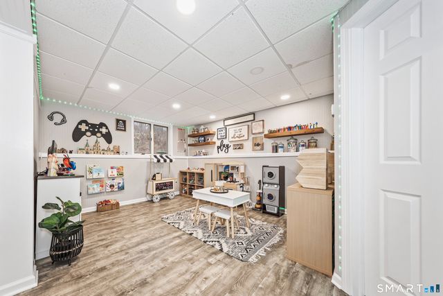 7 Circuit Avenue, Watertown, CT 06795