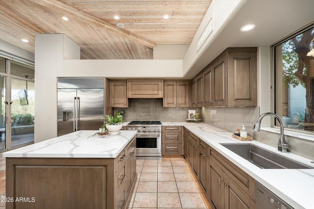 10615 E Honey Mesquite Drive, Scottsdale, AZ 85262