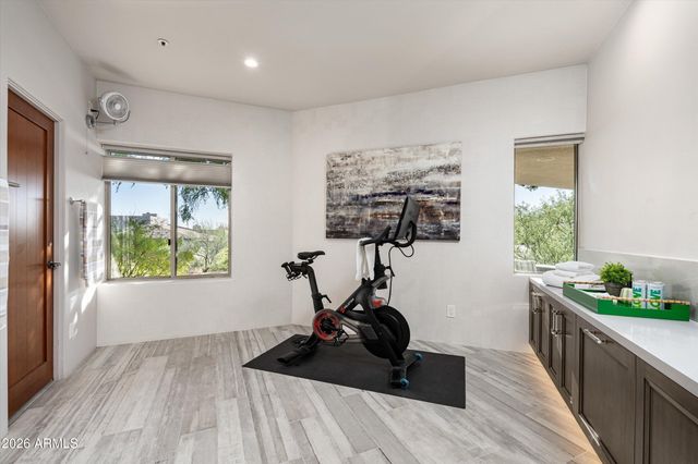 10615 E Honey Mesquite Drive, Scottsdale, AZ 85262