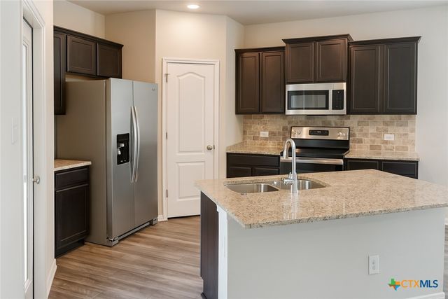 7429 Garden Glen Drive, Temple, TX 76502