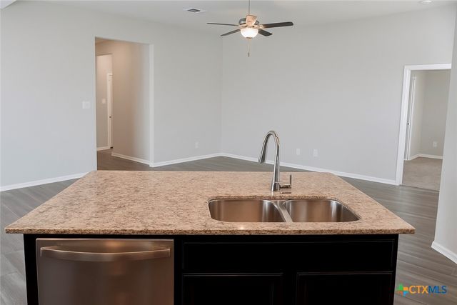7429 Garden Glen Drive, Temple, TX 76502