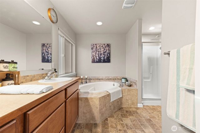 4822 Rochelle Street SE, Lacey, WA 98503