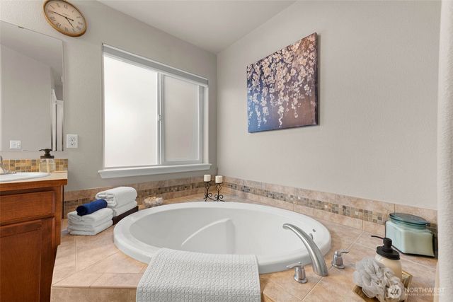 4822 Rochelle Street SE, Lacey, WA 98503