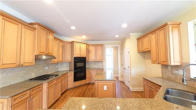 2640 Ivy Brook Lane, Buford, GA 30519