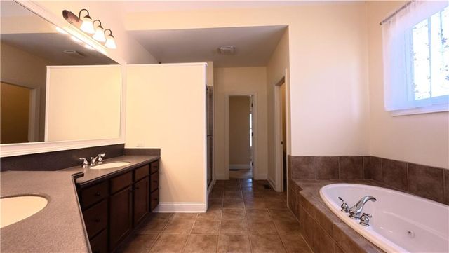 2640 Ivy Brook Lane, Buford, GA 30519