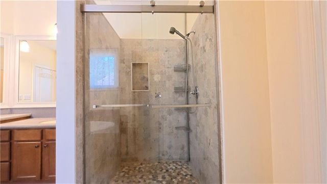 2640 Ivy Brook Lane, Buford, GA 30519