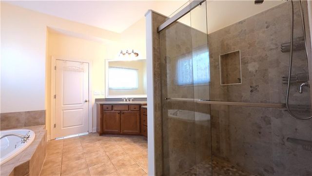 2640 Ivy Brook Lane, Buford, GA 30519