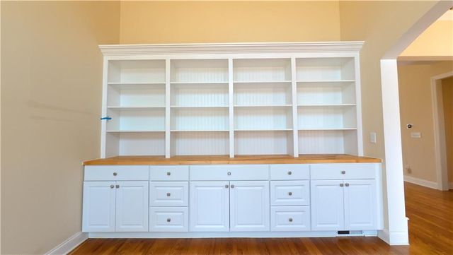 2640 Ivy Brook Lane, Buford, GA 30519