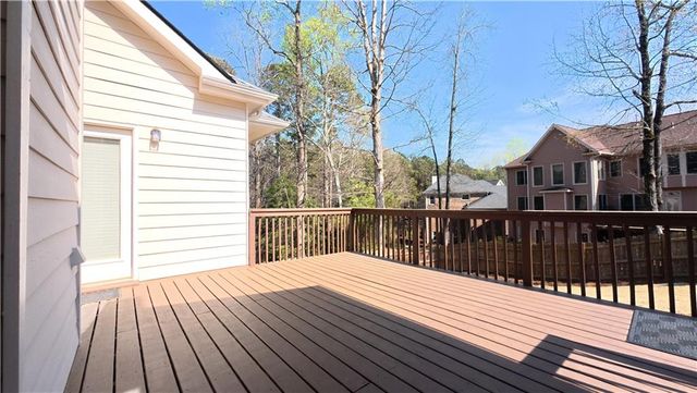 2640 Ivy Brook Lane, Buford, GA 30519