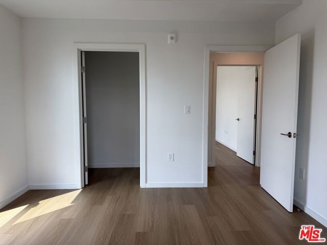 5119 Colfax Avenue 303, Valley Village, CA 91601