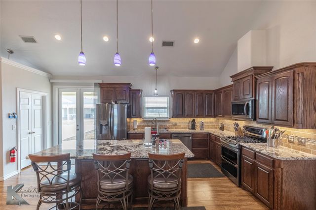 1098 E State Highway 36, Abilene, TX 79602