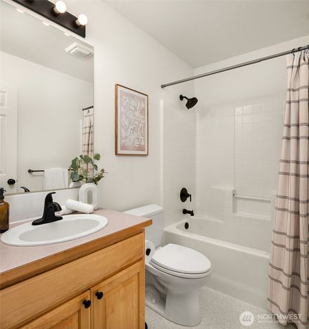 329 NE 185th Street, Shoreline, WA 98155