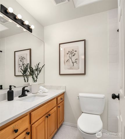 329 NE 185th Street, Shoreline, WA 98155