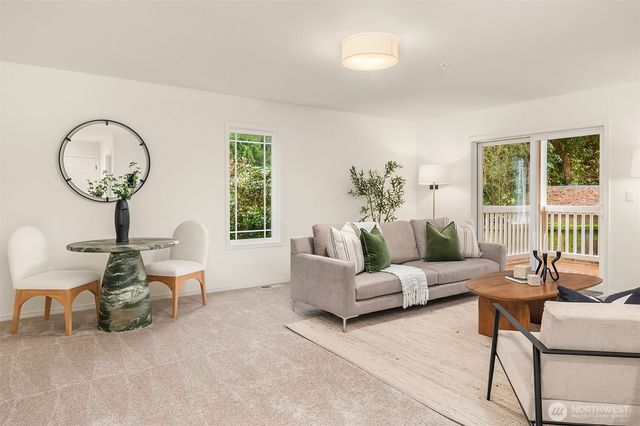 329 NE 185th Street, Shoreline, WA 98155