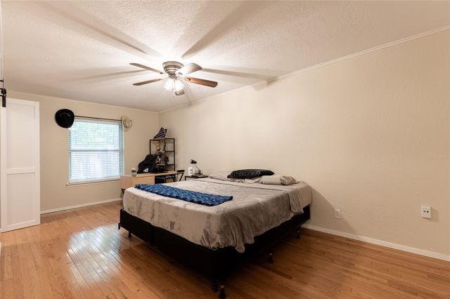3509 Rogers Avenue, Fort Worth, TX 76109