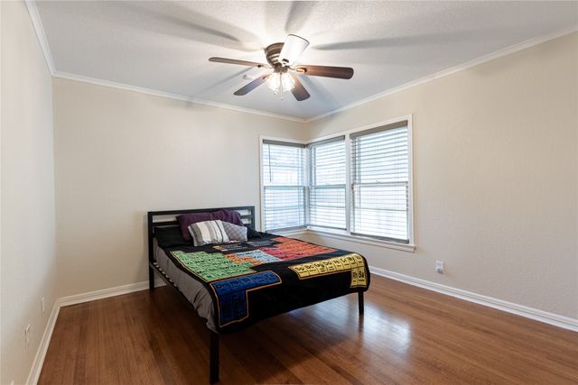 3509 Rogers Avenue, Fort Worth, TX 76109
