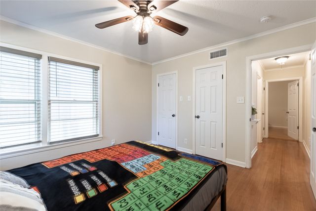 3509 Rogers Avenue, Fort Worth, TX 76109