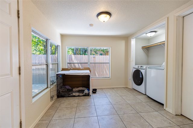 3509 Rogers Avenue, Fort Worth, TX 76109