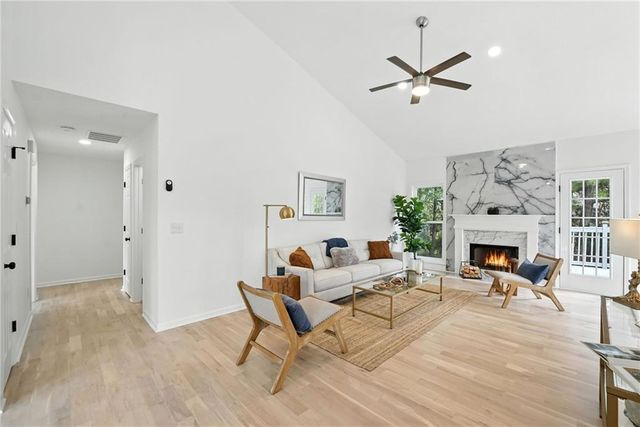 4777 Overlook View Court, Duluth, GA 30096