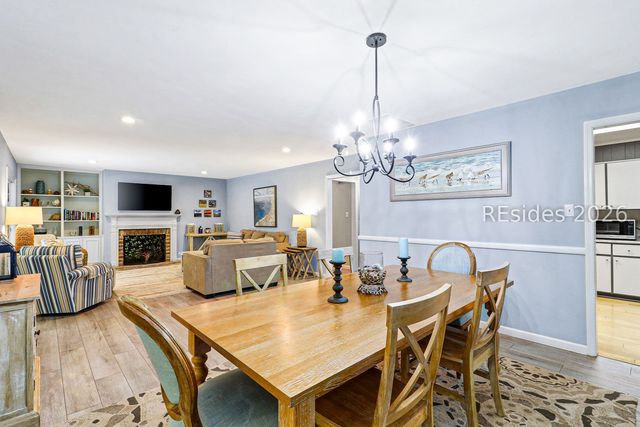 11 Deer Run Ln, Hilton Head Island, SC 29928