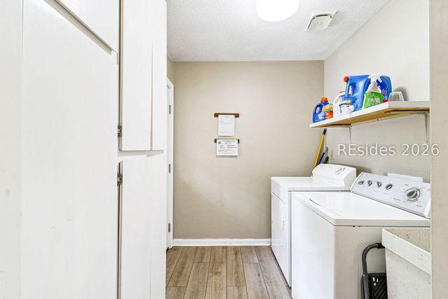 11 Deer Run Ln, Hilton Head Island, SC 29928