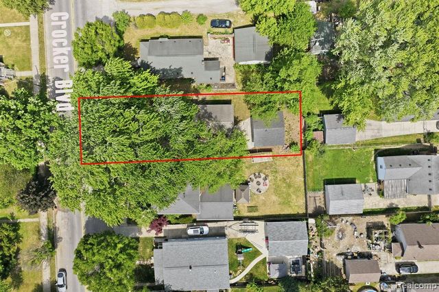 147 Crocker Boulevard, Mount Clemens, MI 48043