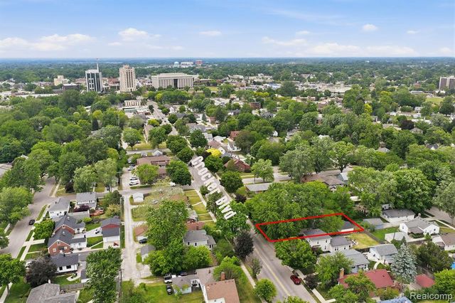 147 Crocker Boulevard, Mount Clemens, MI 48043